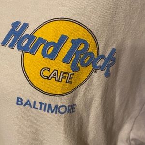 Hard Rock Cafe Baltimore T-shirt heavy tee large. Art background